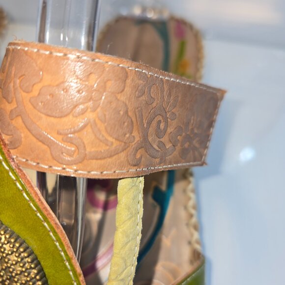 Spring Step L'Artiste Hand Painted Flowers Women's Leather Sandals Size 7 EU38 - Picture 5 of 11